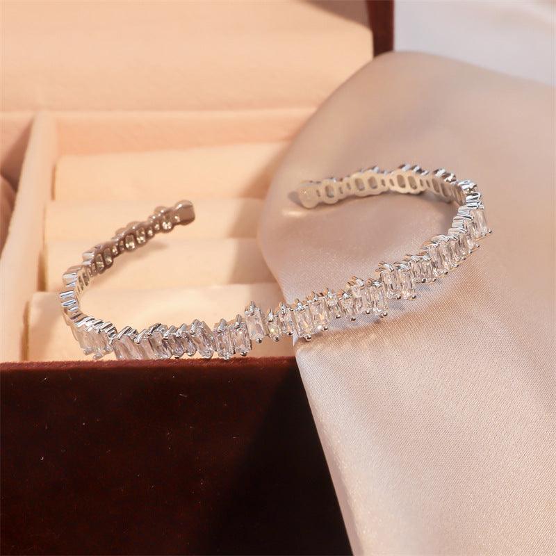 aed93232-7cd4-46c1-80ef-2c0f32c23414 - Deviso