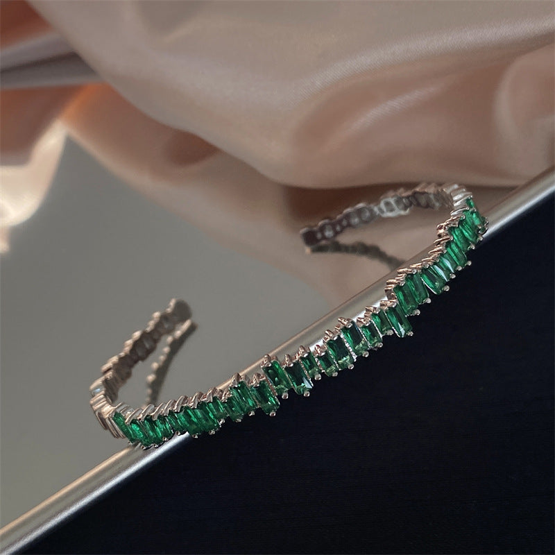 Geometric Irregular Zircon Star Bracelet for Women – Elegant Minimal Sparkle Jewelry
