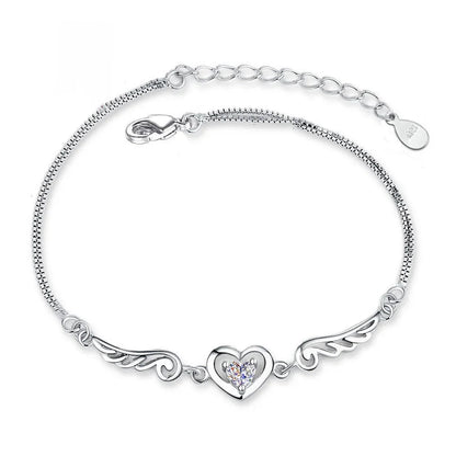 elegant women’s heart bracelet