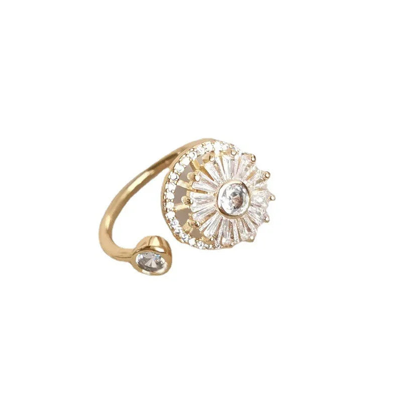 Women’s Good Luck Charm Ring